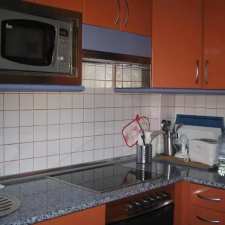 - 3 Bedrooms With Pool - 00634